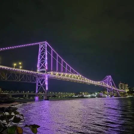 Ponte em destaque